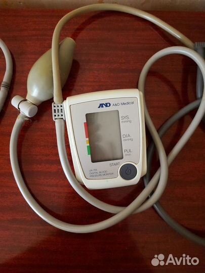 Продам приборы для измерения давления