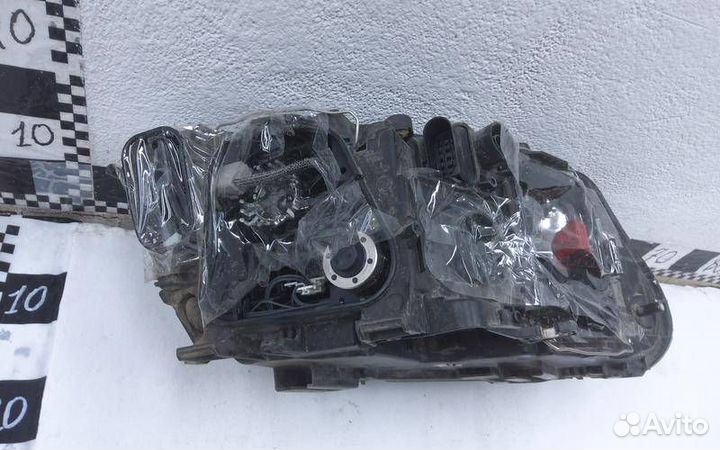 Фара левая Audi Q5/SQ5