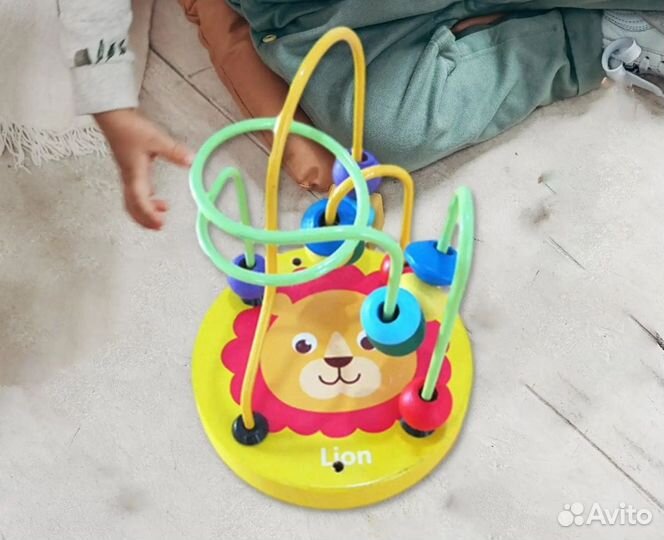 Развивающая игрушка для малыша