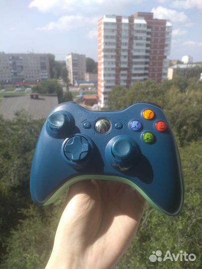 Xbox 360 Blue limited edition