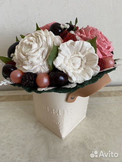 Сладкий букет из зефирной пастилы и маршмелоу