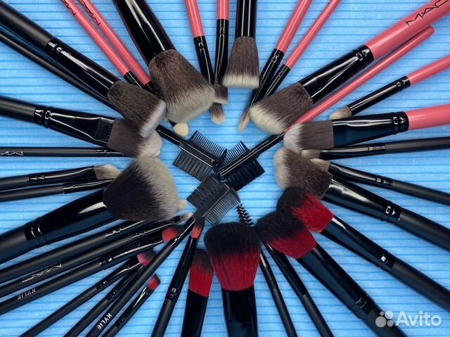 Кисти профессиональные в наборе 13в1