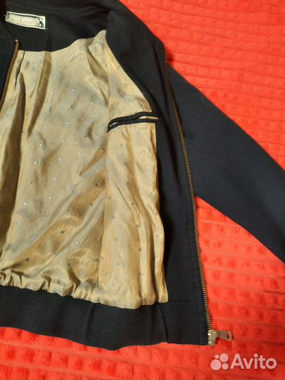 Бомбический бомбер-жакет