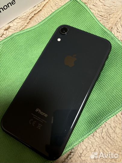 iPhone Xr, 64 ГБ