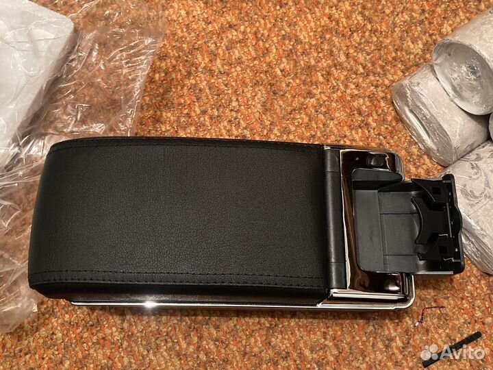 Подлокотник Hyundai Solaris, Kia rio