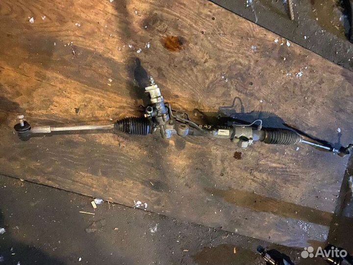 Рулевая рейка в сборе Mitsubishi Grandis NA4W
