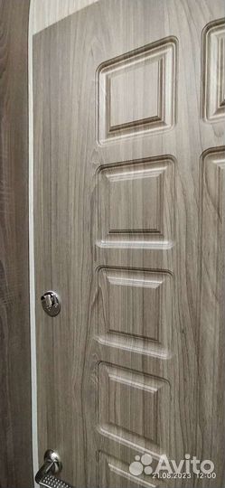 Дверь входная металлическая