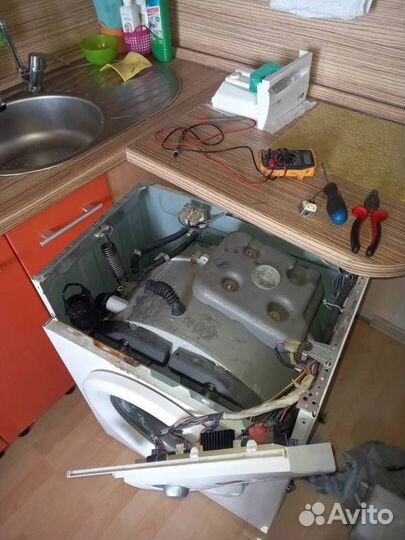 Ремонт стиральных машин Ремонт холодильника Мастер