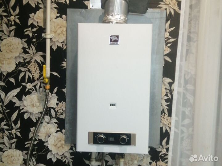 Газовая колонка Лемакс бу