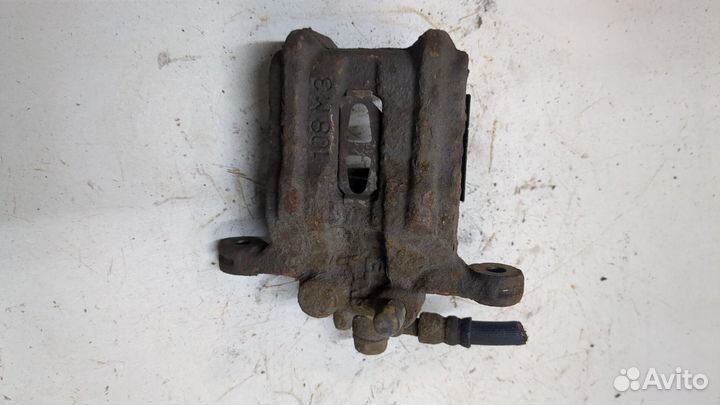 Суппорт Honda Accord 7, 2004