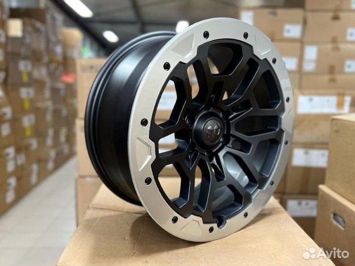 Кованые диски на Dodge R20 с бедлоком в наличии