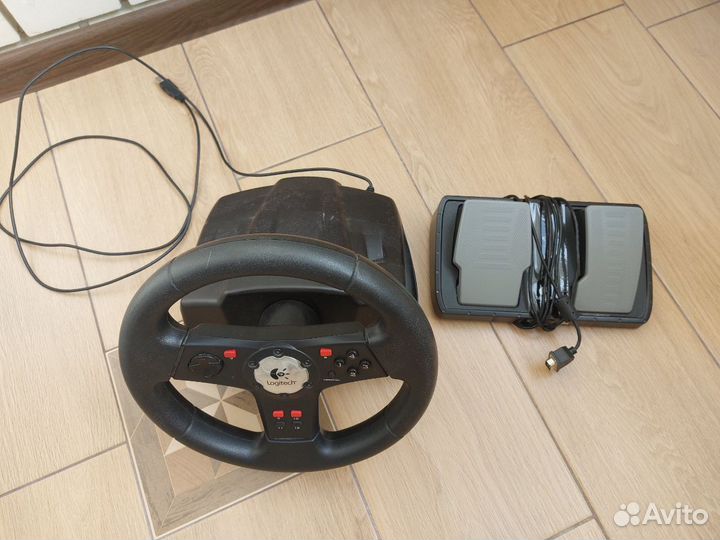 Игровой руль Logitech Formula Vibration Feedback