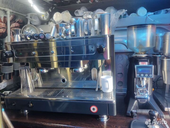 Фудтрак с оборудованием