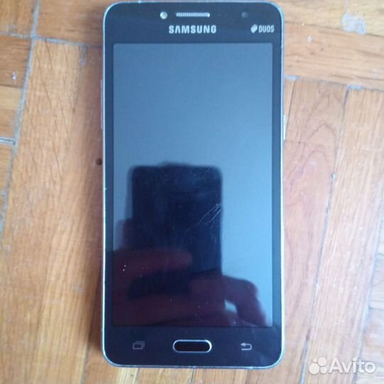Samsung Galaxy J2 (2017), 8 ГБ