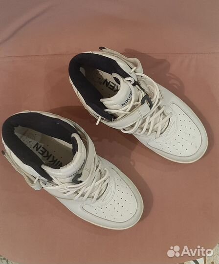 Кроссовки для кардио тренировок 38