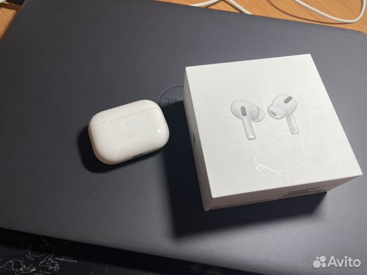 Apple airpods pro