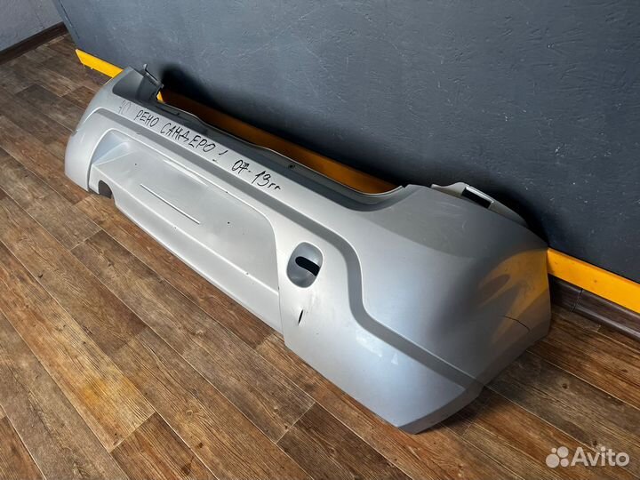 Задний бампер Renault Sandero