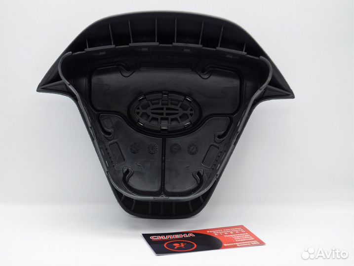 Рулевая накладка Kia Rio 2015 Ceed 2 Cerato 2012