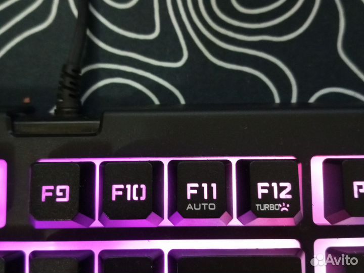 Игровая клавиатура с подсветкой