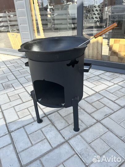 Казан чугунный с печкой