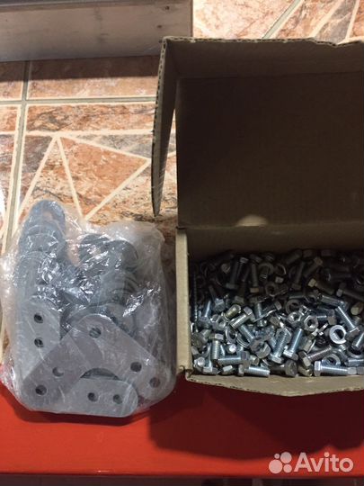 Крепления для сборки мебели