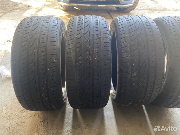 Royal Black Royal Power 295/40 R21