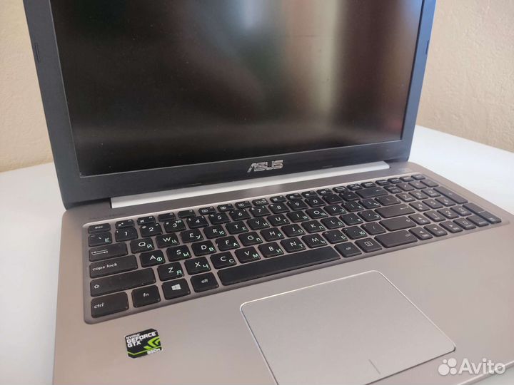 Мощный ноутбук Asus