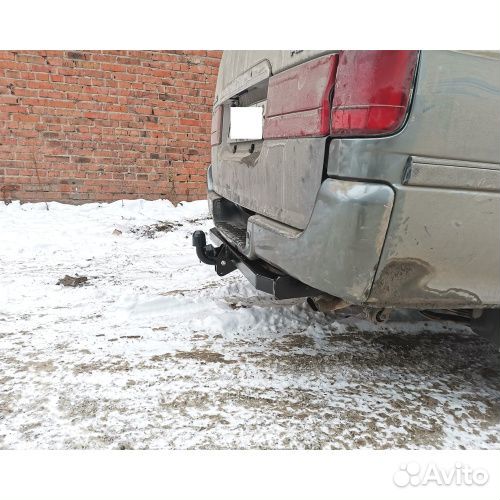 Фаркоп Toyota HiAce (H100) 1995-2005 HT54A