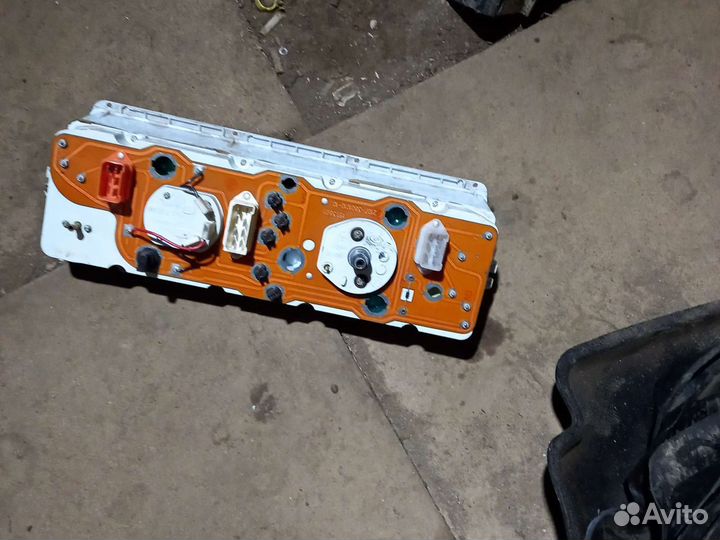 Панель приборов ваз-2107