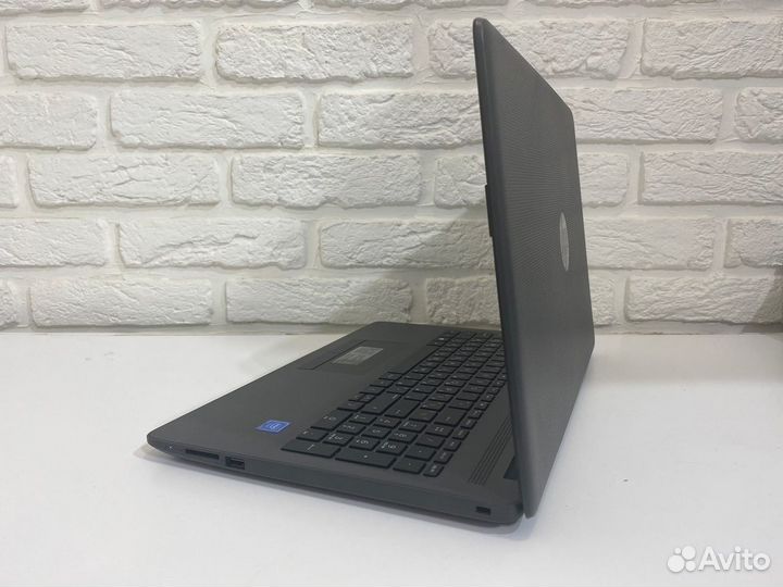Ноутбук HP 15.6/Intel N4020/DDR4/SSD-256Gb