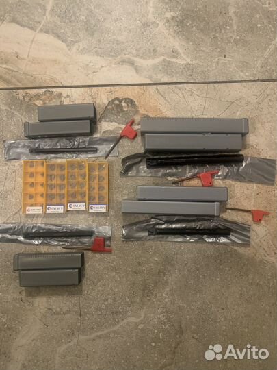 Державки, пластины