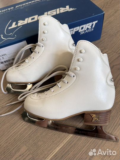 Фигурные коньки risport Lux 200