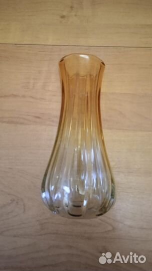 Ваза из цветного стекла СССР, 1970е годы