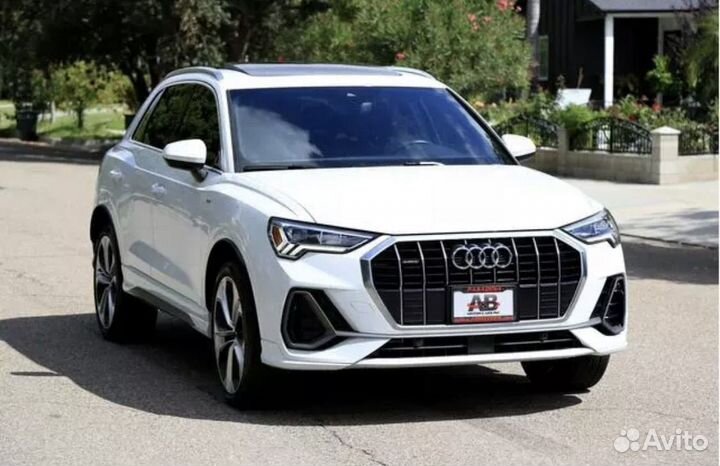 Audi Q3 2.0 AT, 2020, 32 000 км