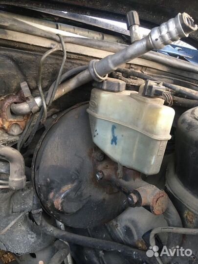 Вакуумник Форд Скорпио 2 1995