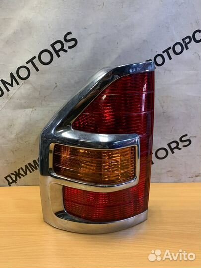 Фонарь задний левый Mitsubishi Pajero 3 v70 v75