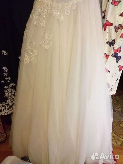 Платье свадебное