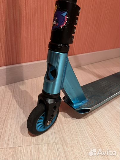 Трюковой самокат krostek