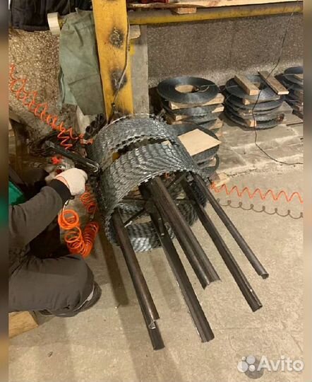 Колючая проволока