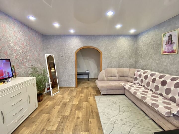 2-к. квартира, 53 м², 2/5 эт.