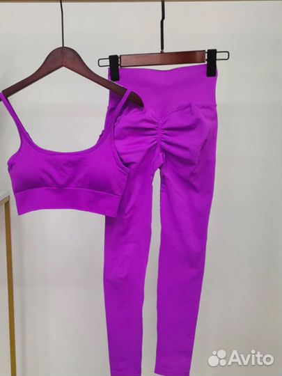 Костюм для фитнеса