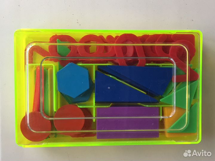 Набор для первоклассника (касса цифр и др.)