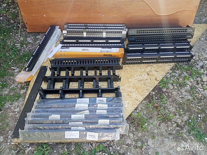 Патчпанели 19 органайзеры RJ45