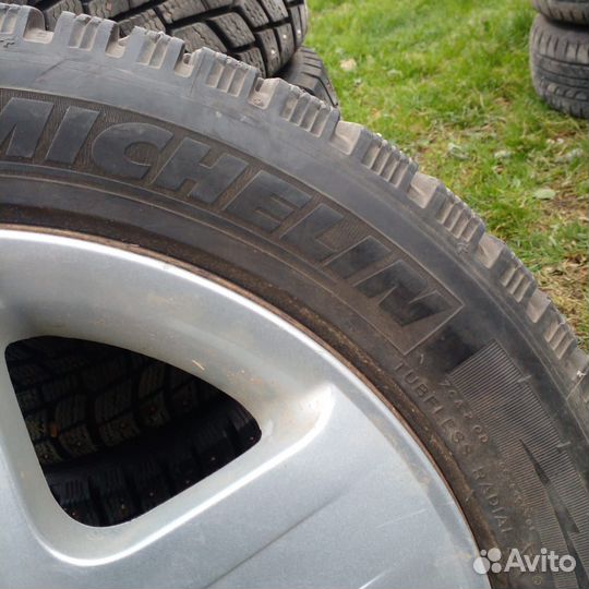 Michelin X-Ice 205/55 R16