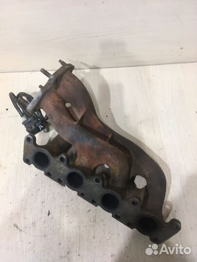 Коллектор выпускной Фольксваген пассат Б5 1.8 ADR