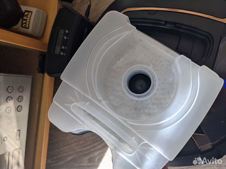 Робот пылесос Philips FC8820