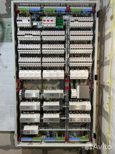 Специалист электрик, мастер слаботочных систем