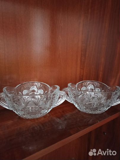 Хрустальная ваза