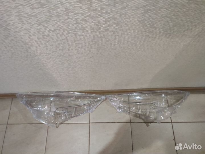 Стекло фары Mazda CX-5 2017 2018 2019 2020 2022