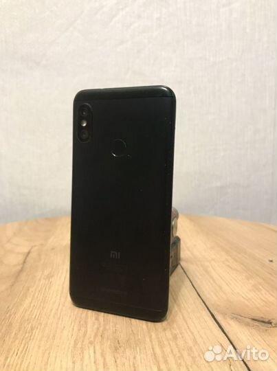 Xiaomi Mi A2 Lite Android One, 3/32 ГБ